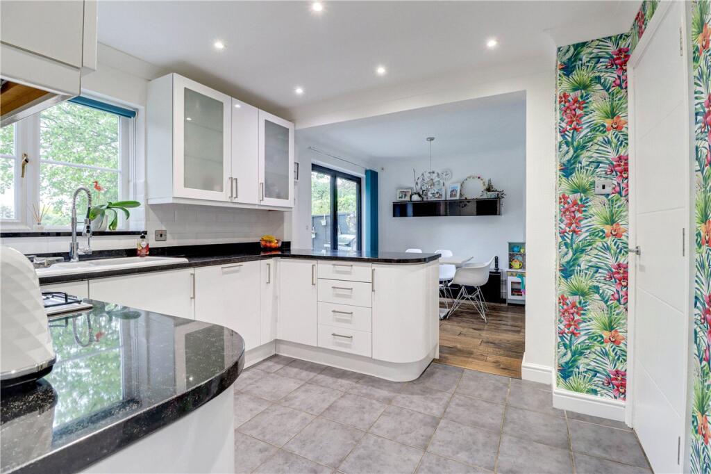 Additional image 11 of Bewdley Close, Harpenden, AL5