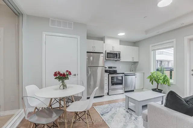 Additional image 6 of 402 The East Mall Unit 213