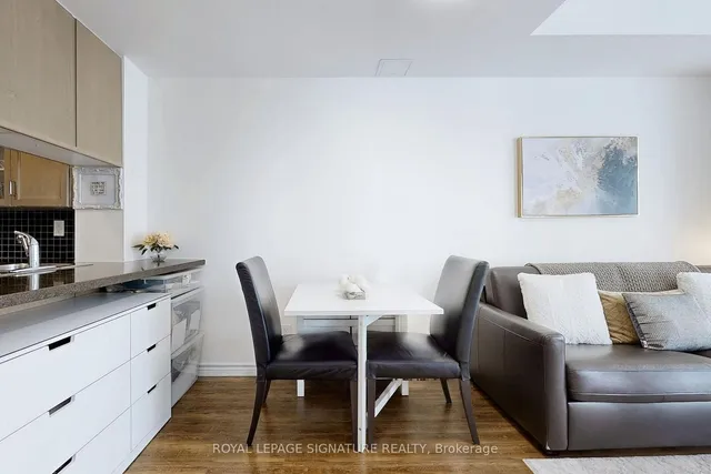 Additional image 14 of 70 Alexander St Unit 1004