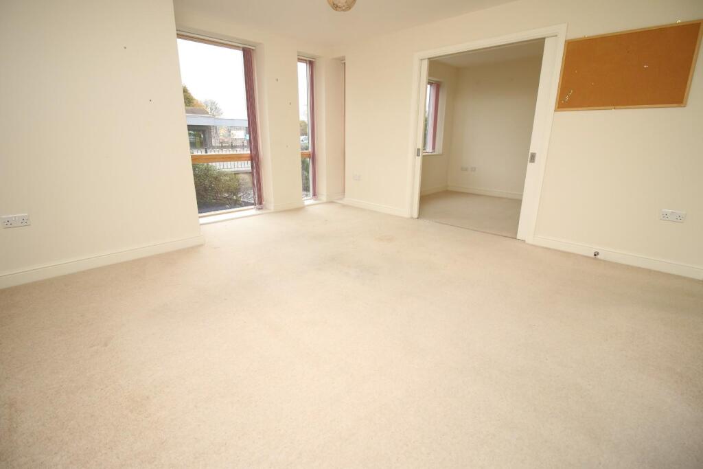 Additional image 5 of Ground floor retirement apartment in the centre of Yatton