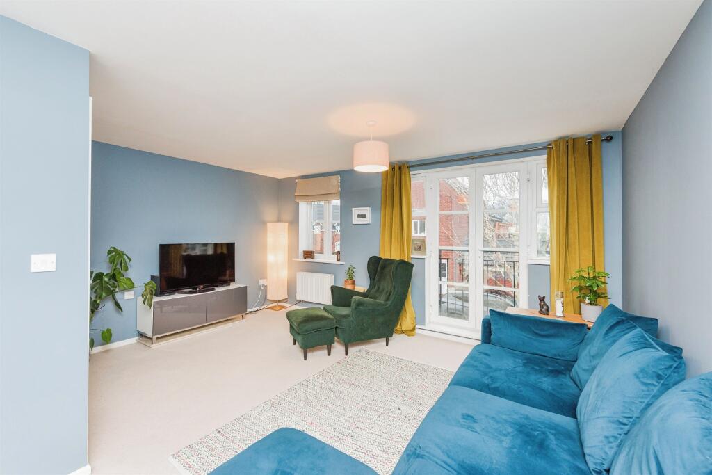 Additional image 6 of Paddock Close, Wilnecote, TAMWORTH