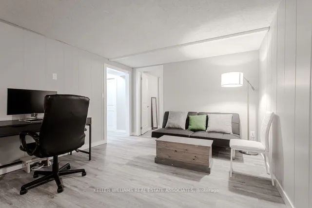 Additional image 31 of 2258 Upper Middle Rd Unit 7