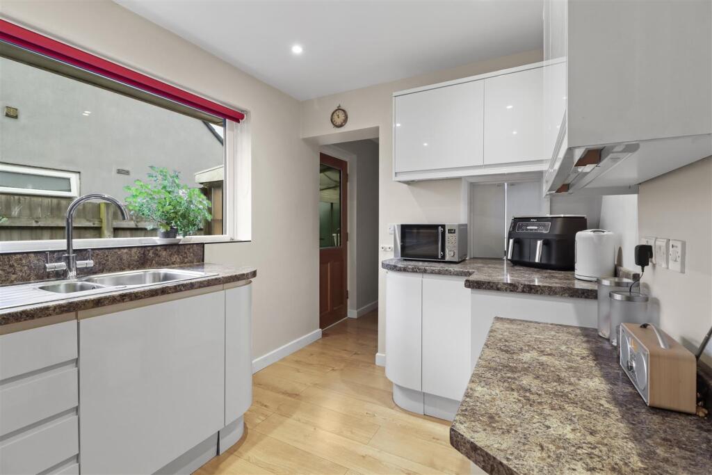 Additional image 24 of Hawthylands Crescent, Hailsham