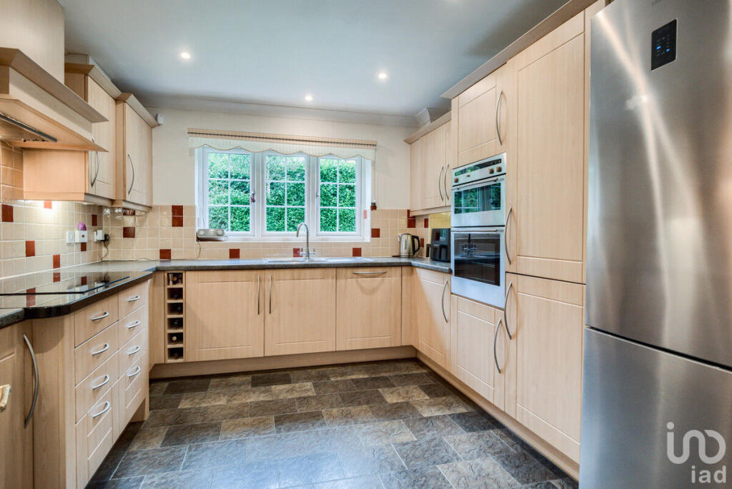 Additional image 10 of St Bernards Road, Solihull, B92