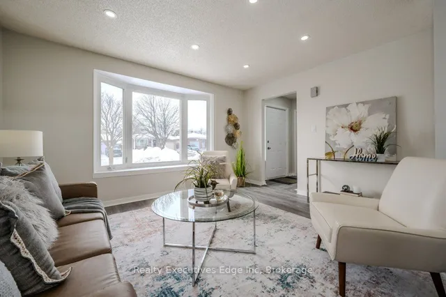 Additional image 8 of 28 Summerhill Cres