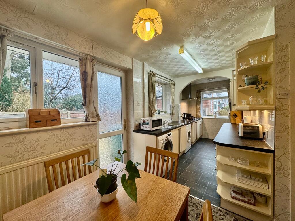 Additional image 11 of 18 Mountbatten Close, Unsworth, Bury BL9