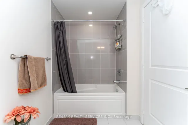 Additional image 19 of 65 Watergarden Dr Unit 509