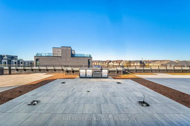 Additional image 36 of 395 Dundas St Unit 603