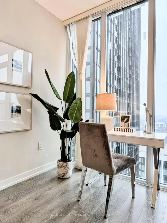 Additional image 9 of 426 University Ave Unit 2702