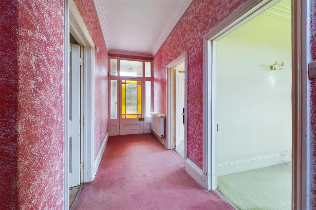 Additional image 7 of DETACHED | UPDATING | BADGWORTH