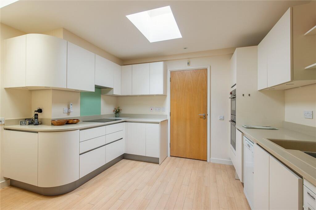 Additional image 4 of Grange Road, Cambridge, Cambridgeshire, CB3