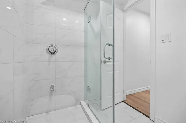 Additional image 37 of 3405 Mosley Gate