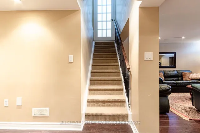 Additional image 36 of 34 Penbridge Circ