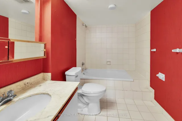 Additional image 23 of 71 Charles St Unit 1103