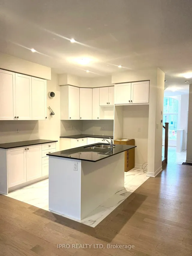 Additional image 5 of 3950 Koenig Rd