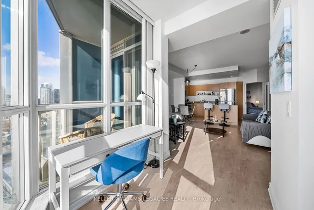 Additional image 16 of 8 York St Unit 2210