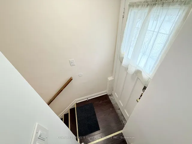 Additional image 14 of 42 McIntosh St