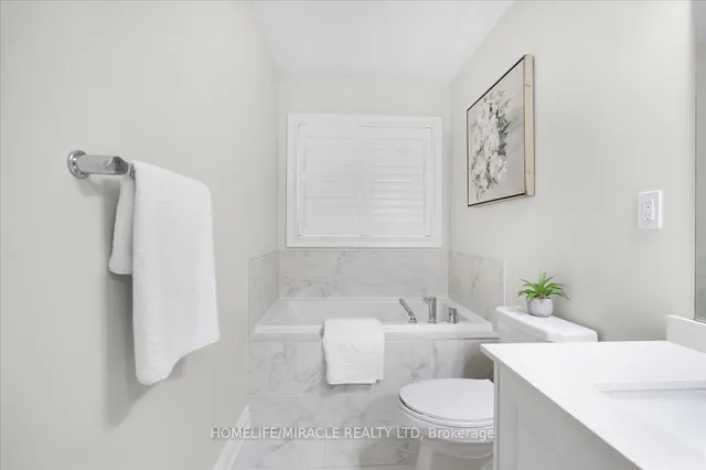 Additional image 24 of 40 Fordham Rd