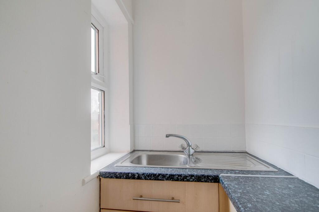 Additional image 7 of Rock Hill, Bromsgrove, Worcestershire, B61