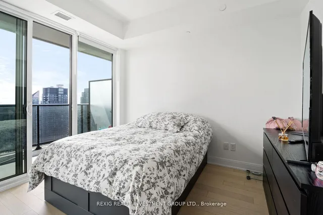 Additional image 16 of 70 Annie Craig Dr Unit 4007