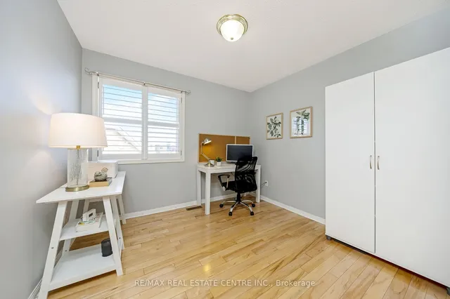 Additional image 27 of 468 Trudeau Dr