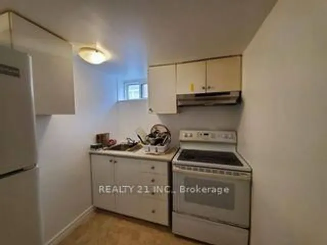 Additional image 33 of 75 Taysham Cres