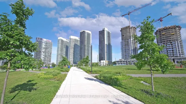 Additional image 2 of 85 Mcmahon Dr Unit 1806