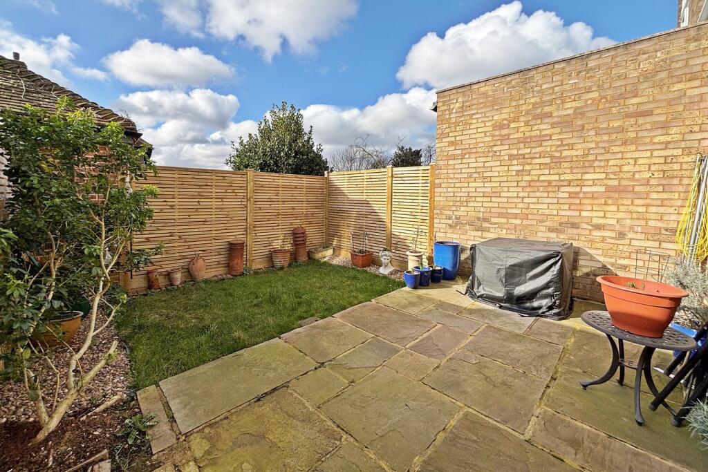 Additional image 15 of Holmdene Close, Beckenham, BR3