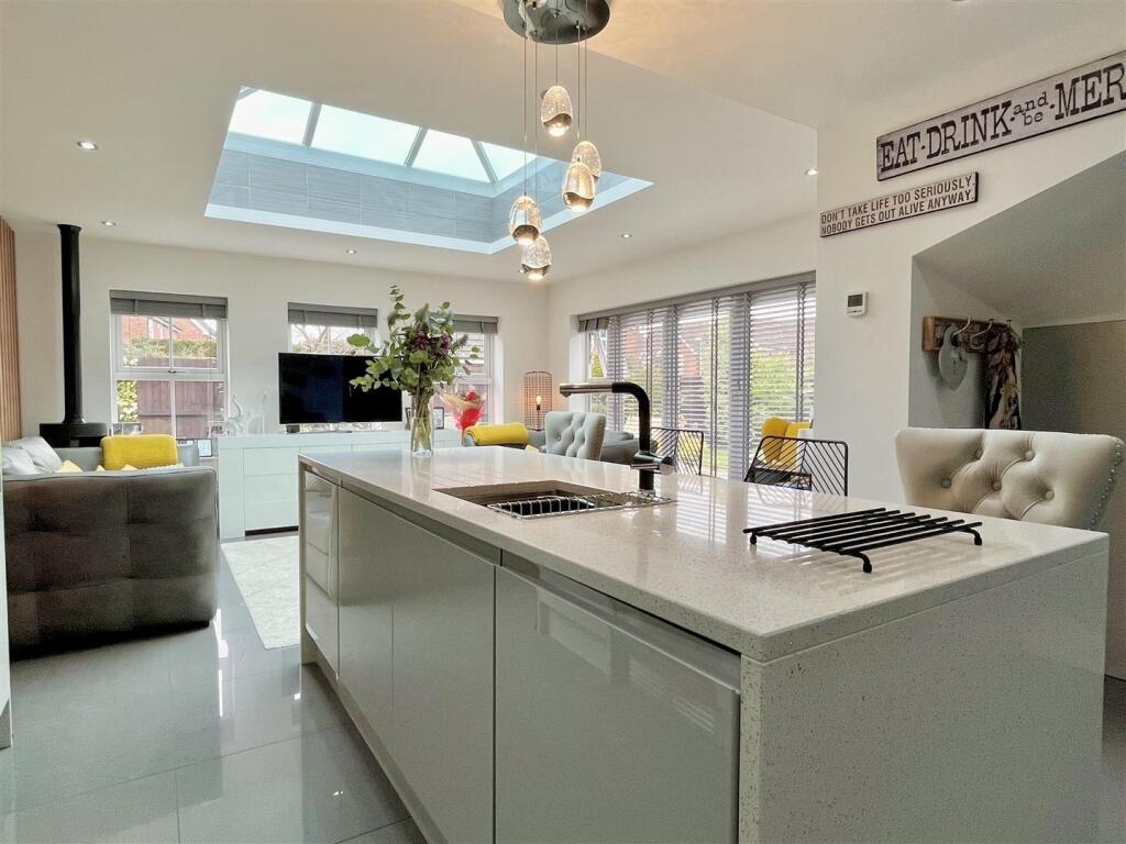 Additional image 8 of Oak Way, Sutton Coldfield