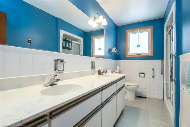 Additional image 40 of 159 Shuh Ave