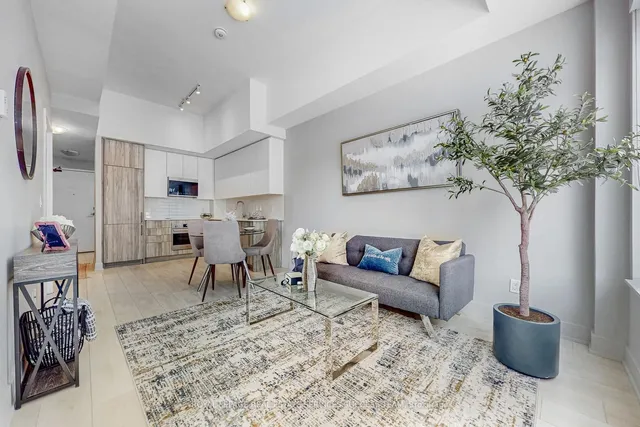 Additional image 11 of 2485 Taunton Rd Unit 447