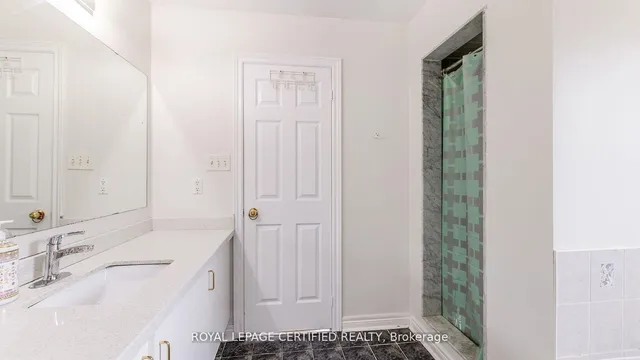 Additional image 21 of 27 Earl Grey Cres