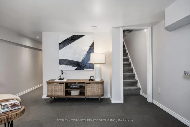 Additional image 36 of 120 Arundel Ave