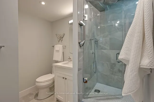 Additional image 27 of 1359 White Oaks Blvd Unit 103