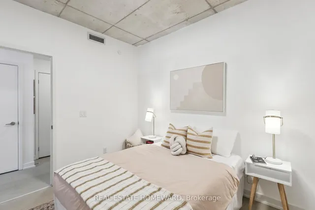 Additional image 17 of 665 Queen St Unit 211