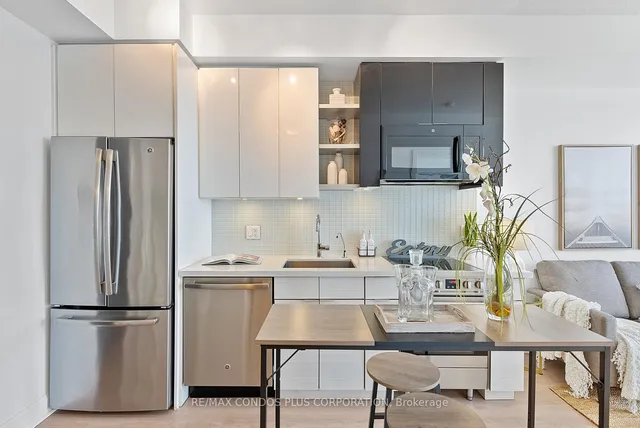 Additional image 5 of 33 Shore Breeze Dr Unit 3106