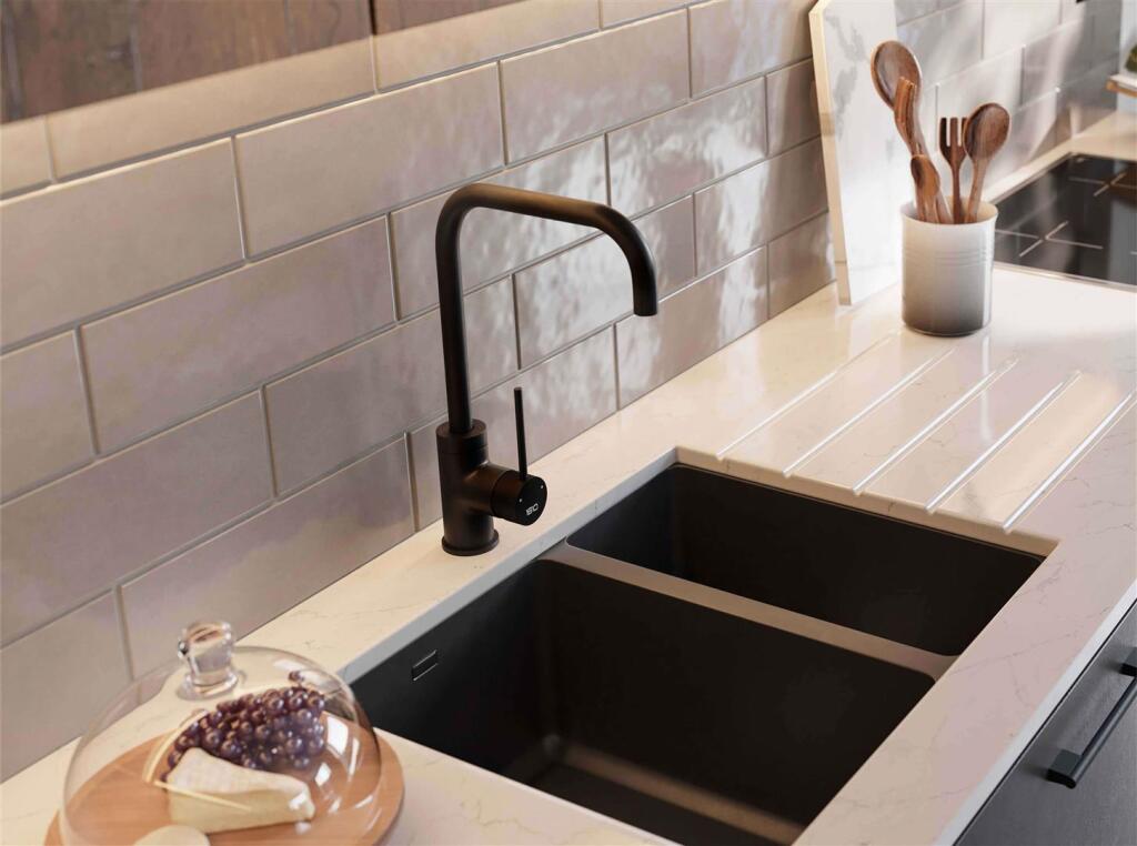 Additional image 4 of Glasswater Locks, Belmont Row, Birmingham, B4 7RQ