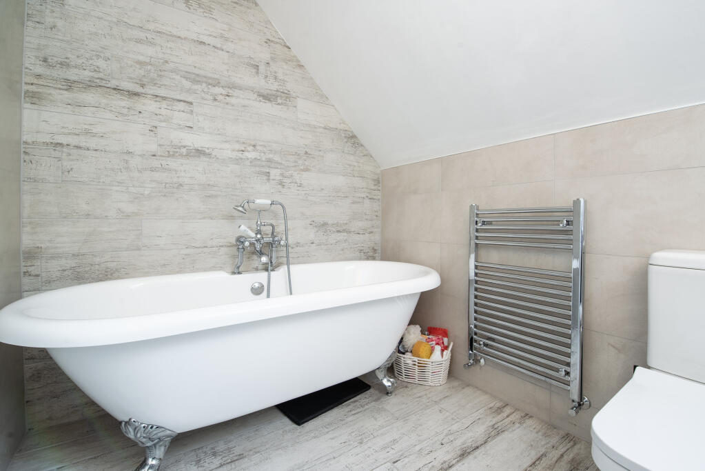 Additional image 10 of Middlefield Court, East Morton, West Yorkshire, BD20