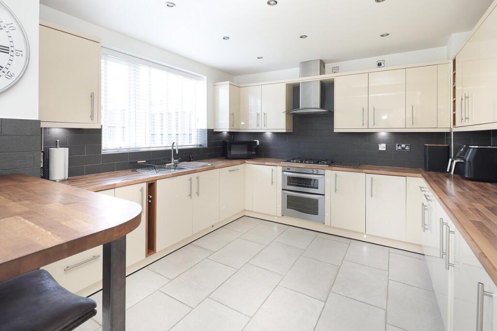 Additional image 23 of Hawthorne Road, Castle Bromwich, Birmingham