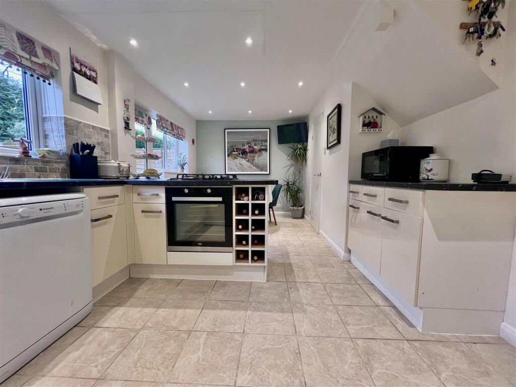 Additional image 10 of Burnell Close, Bidford-On-Avon, Alcester