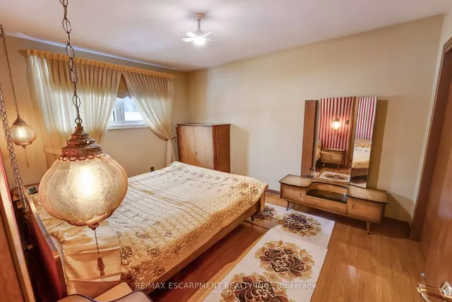 Additional image 15 of 251 Tottenham Rd