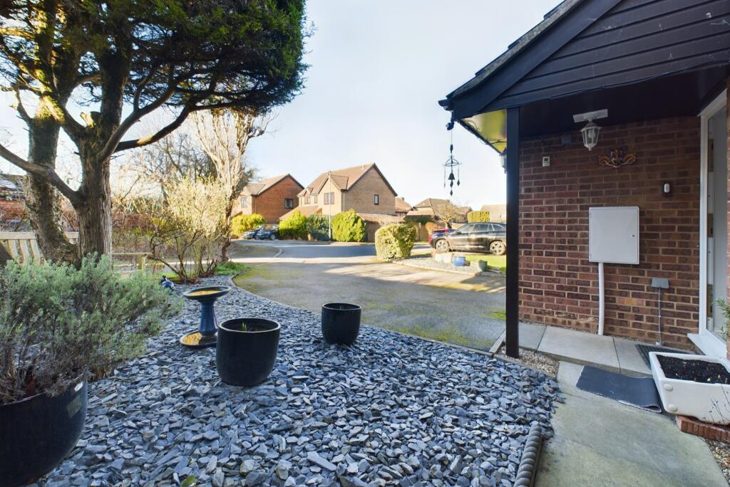 Additional image 21 of Coltsfoot Close, Cambridge