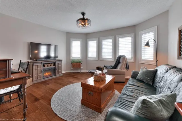 Additional image 23 of 118 Autumn Ridge Trail