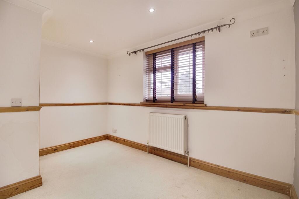 Additional image 11 of Howlands, Welwyn Garden City