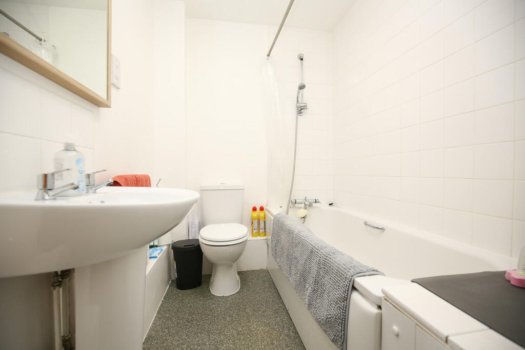 Additional image 12 of Long Street, Dordon