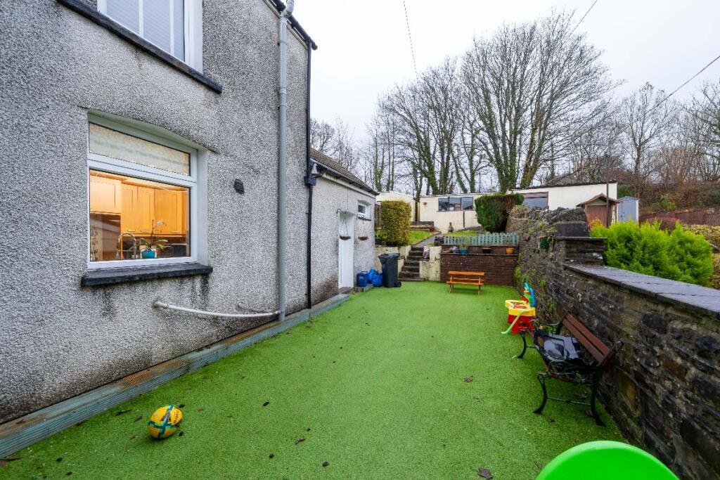 Additional image 26 of Brynheulog, High Street, Trelewis, Treharris