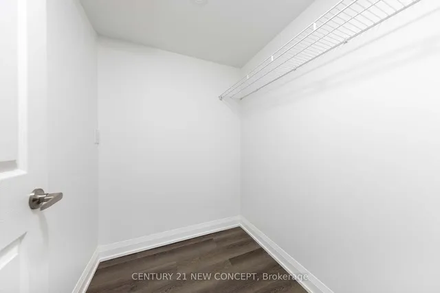 Additional image 14 of 50 Eglinton Ave Unit 1105