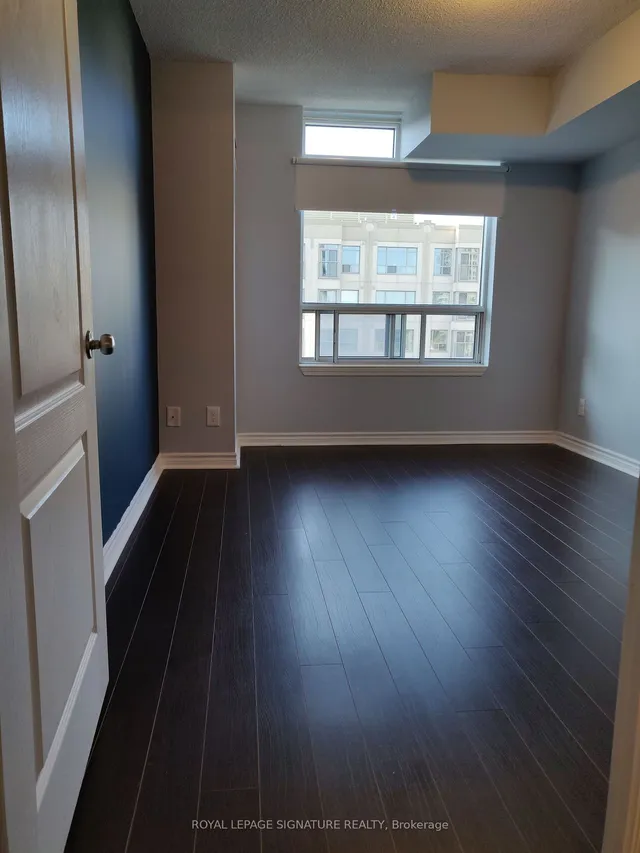 Additional image 6 of 2 Rean Dr Unit 704