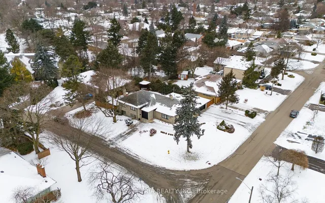 Additional image 29 of 81 Sir Williams Lane