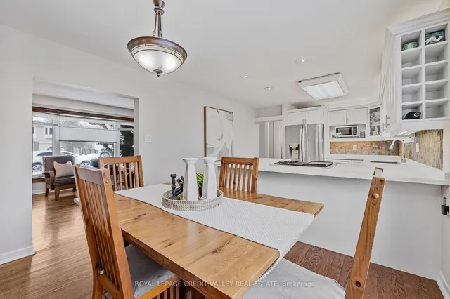 Additional image 19 of 36 Lockton Cres